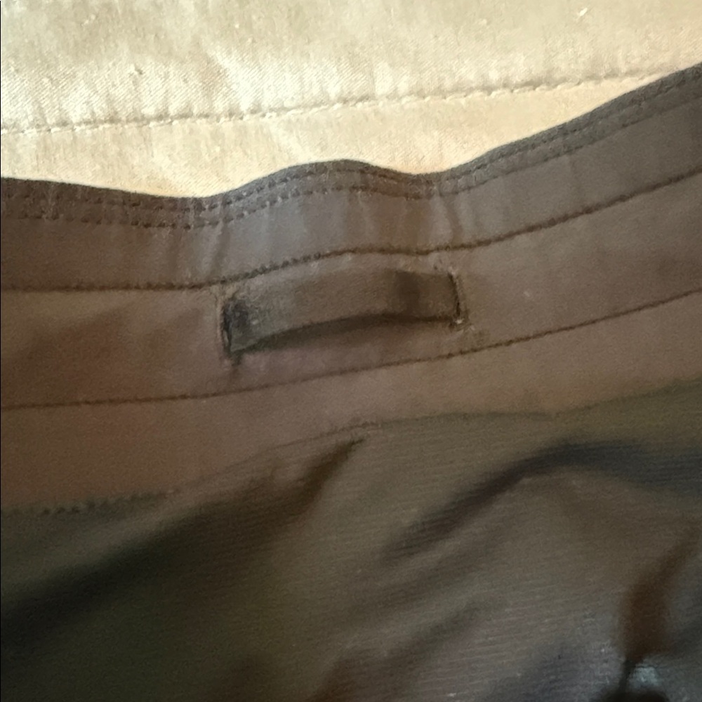 lululemon athletica Black Women's Athletic Shorts - Picture 4 of 7